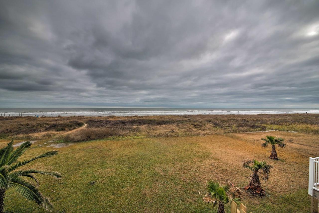 Galveston Beach House With Private Deck And Gulf Views ภายนอก รูปภาพ