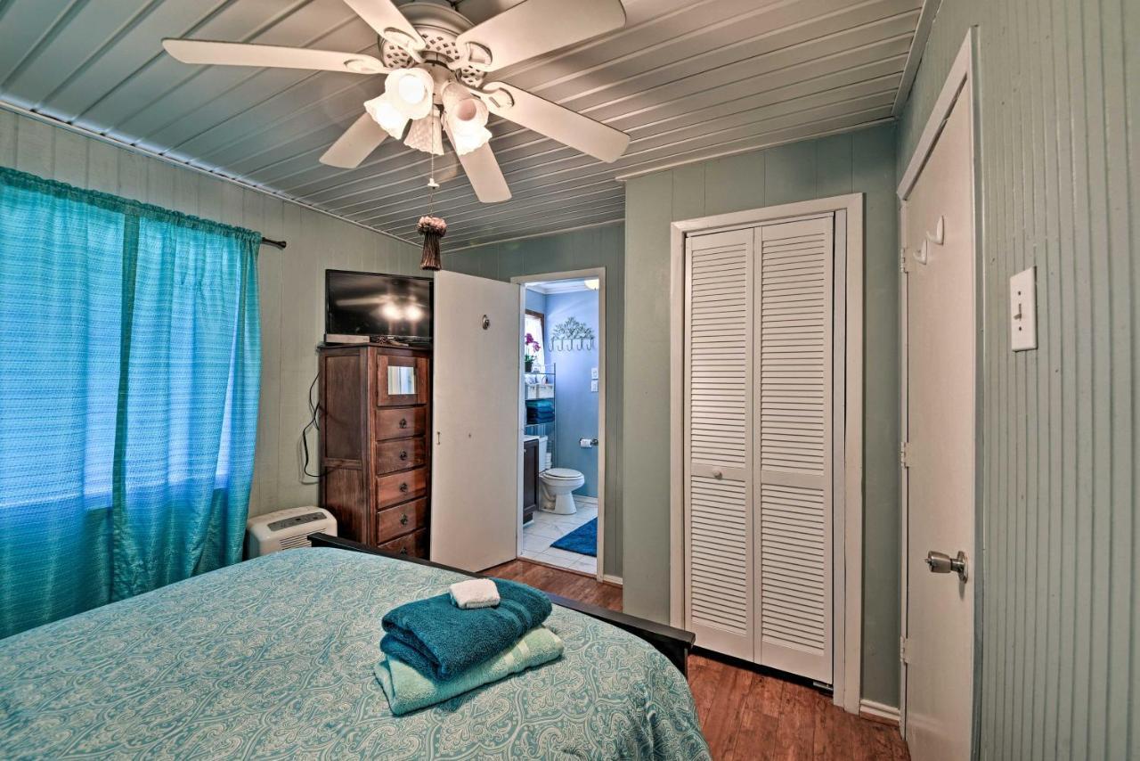 Galveston Beach House With Private Deck And Gulf Views ภายนอก รูปภาพ